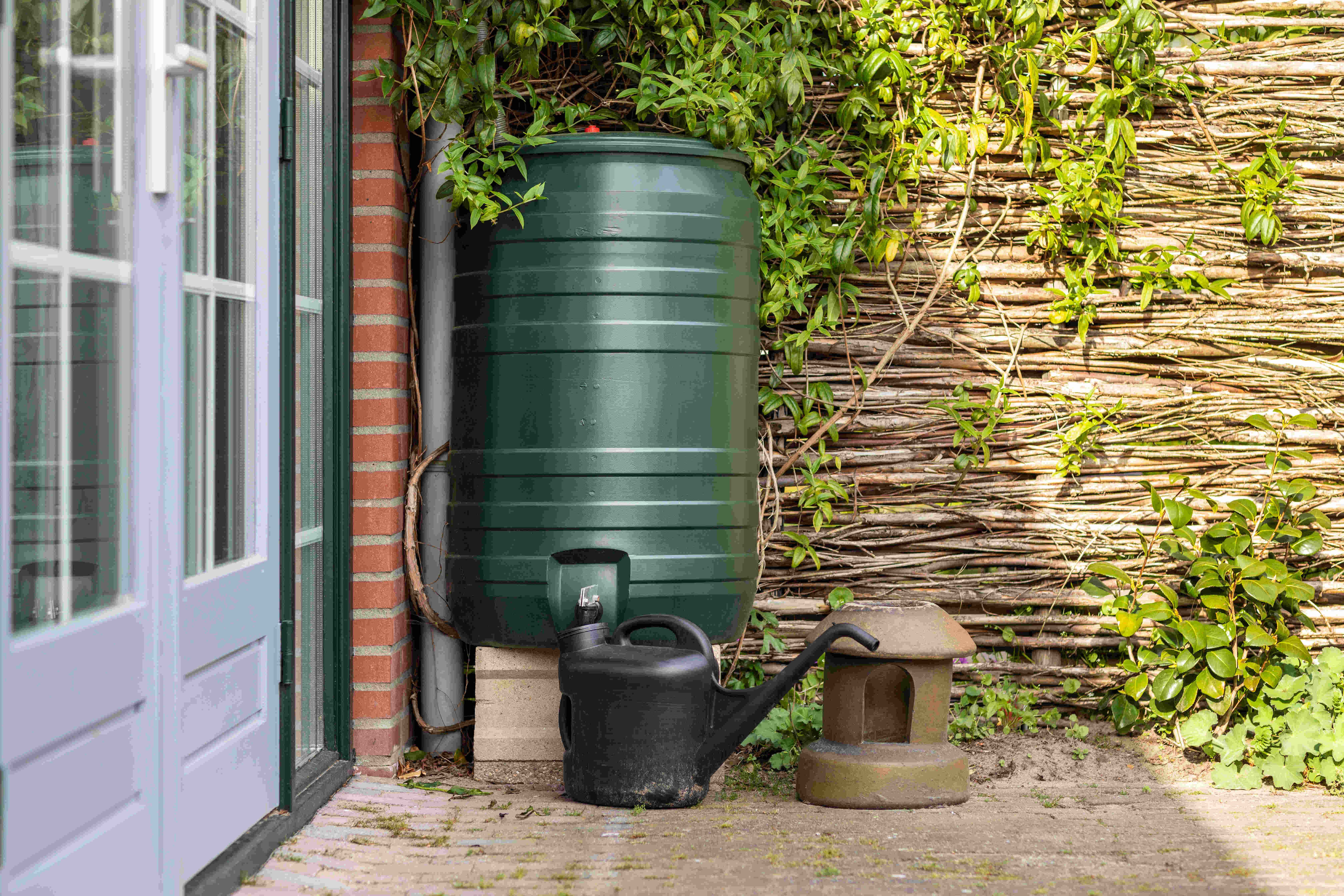 citerne eau de pluie jardin