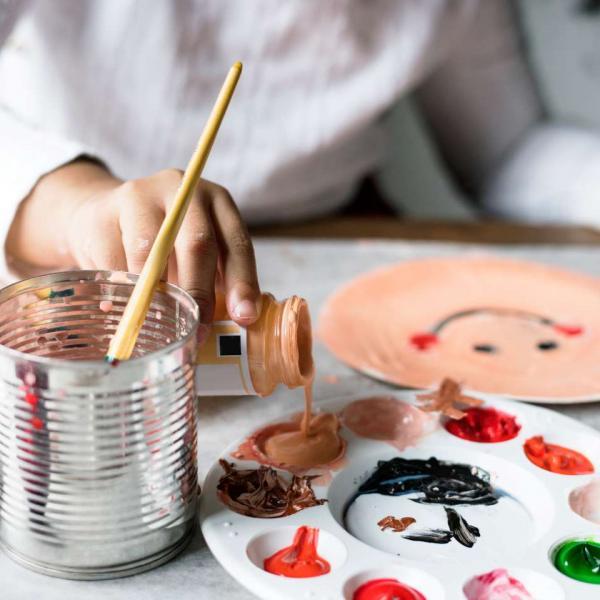 enfant peinture