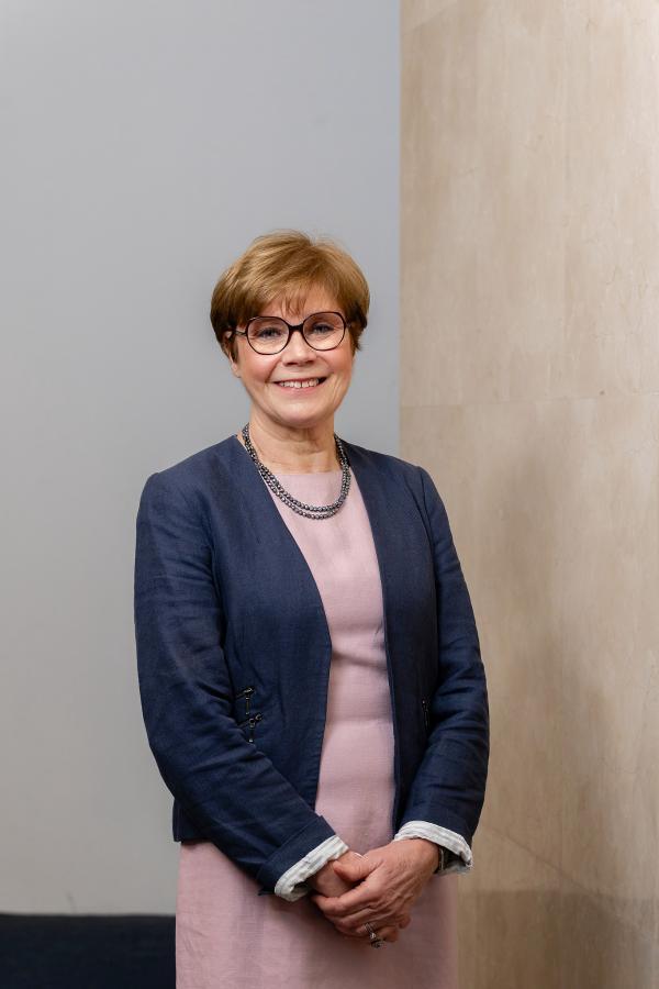 Josiane Weets Collège verticale