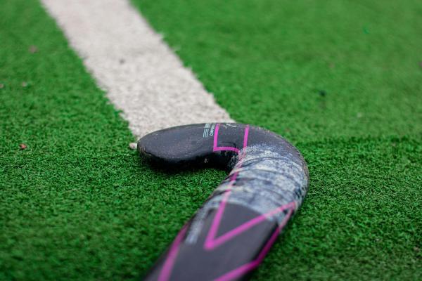 Stick hockey