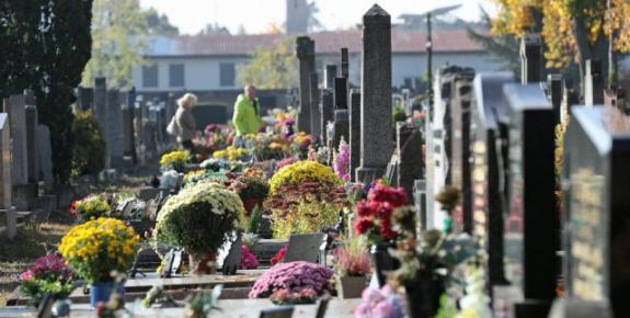 cimetière fleurs toussaint