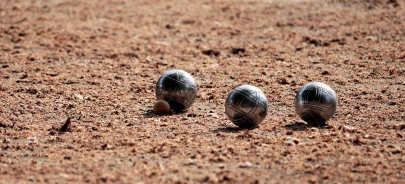 pétanque boules